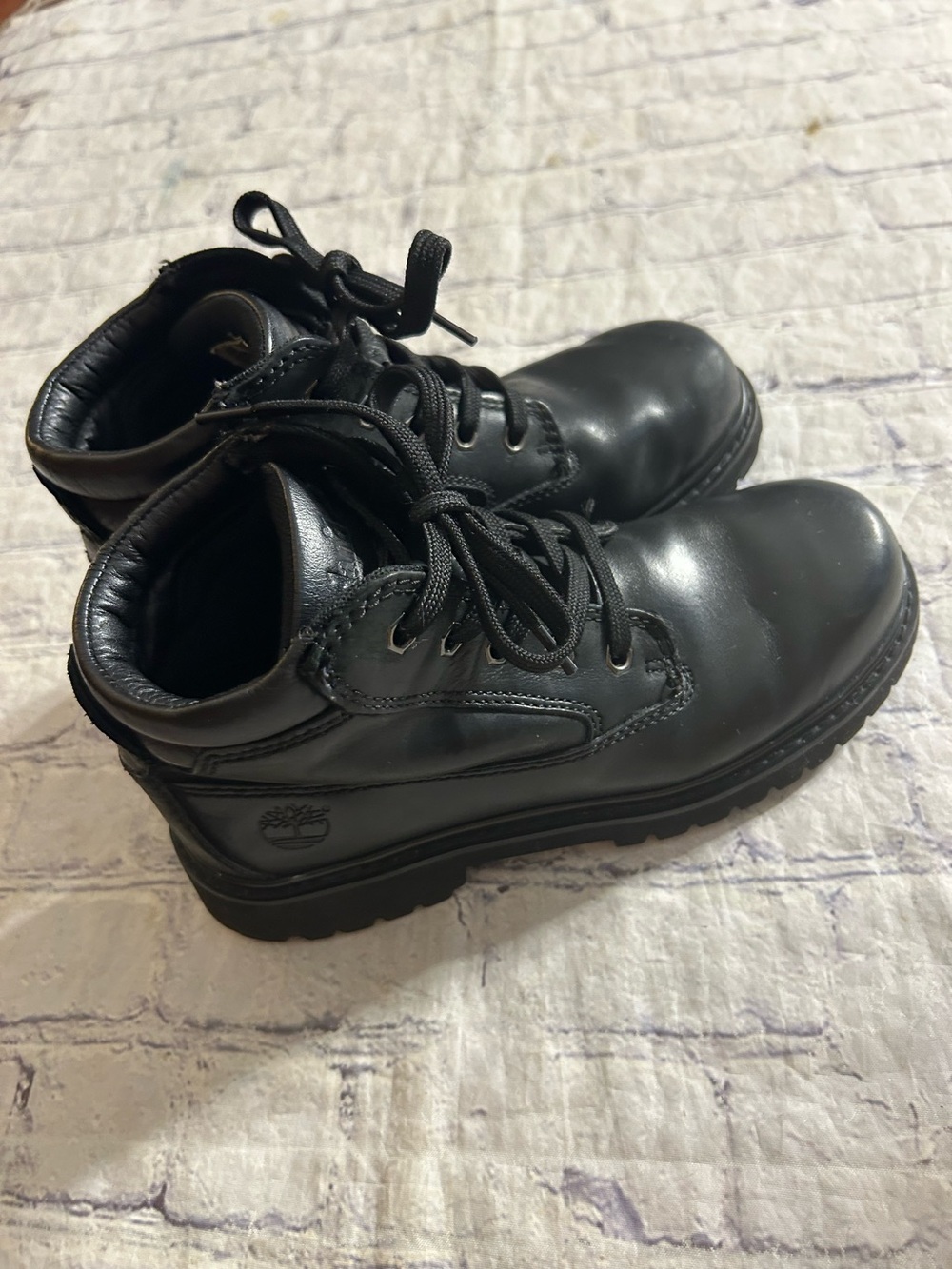 TIMBERLAND NELLIE CHUKKA BLACK LEATHER LACE UP BOOTIES SIZE 6